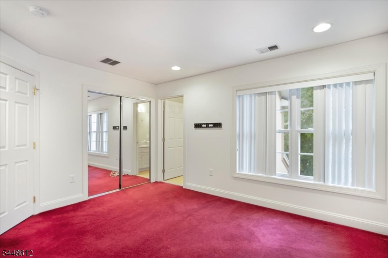 80 Henning Ter Property Photo 33