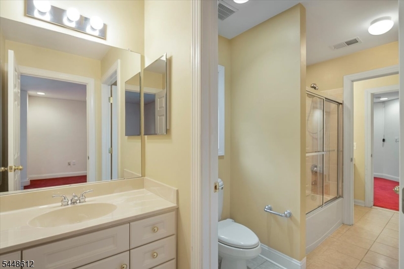 80 Henning Ter Property Photo 34