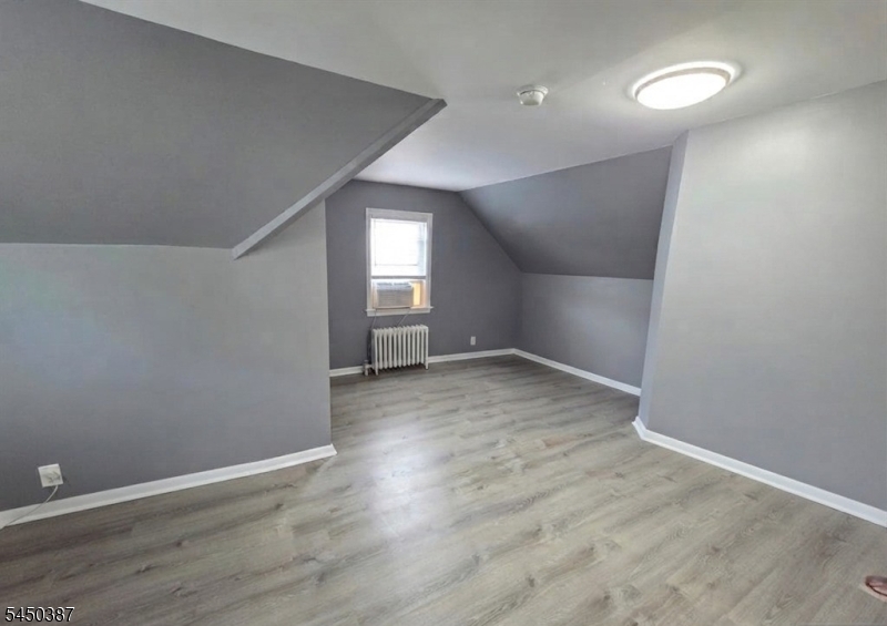 166 Carmita Ave Property Photo 17