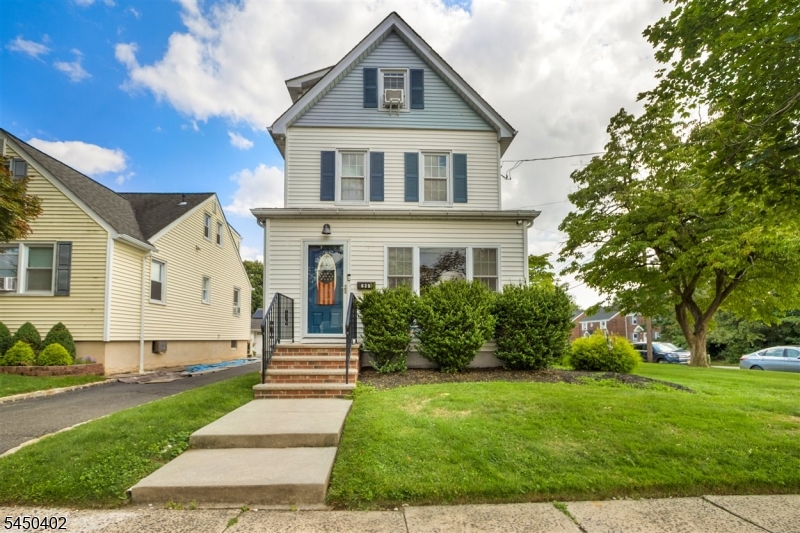 625 Second Property Photo 1