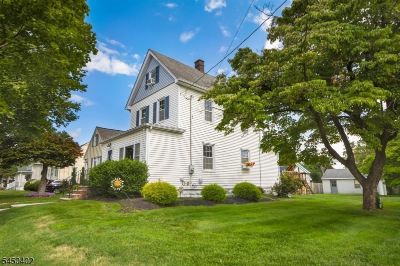 625 Second Property Photo 3