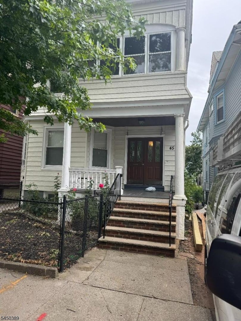 45 N 17Th St Property Photo 1