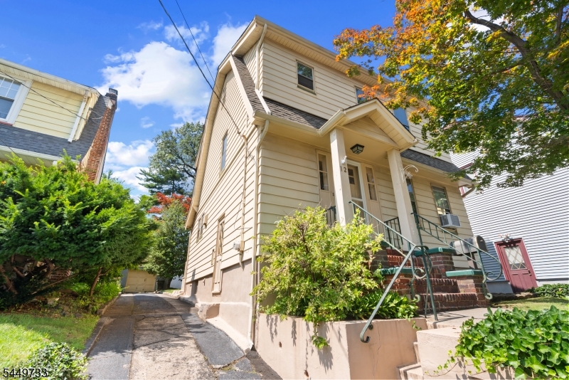 12 Montclair Ave Property Photo 3