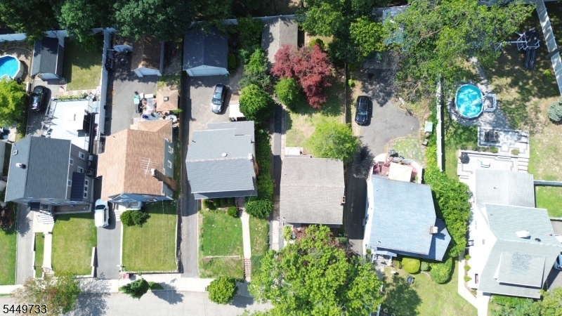 12 Montclair Ave Property Photo 29