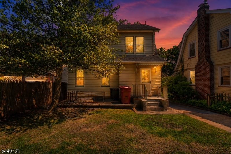 12 Montclair Ave Property Photo 33