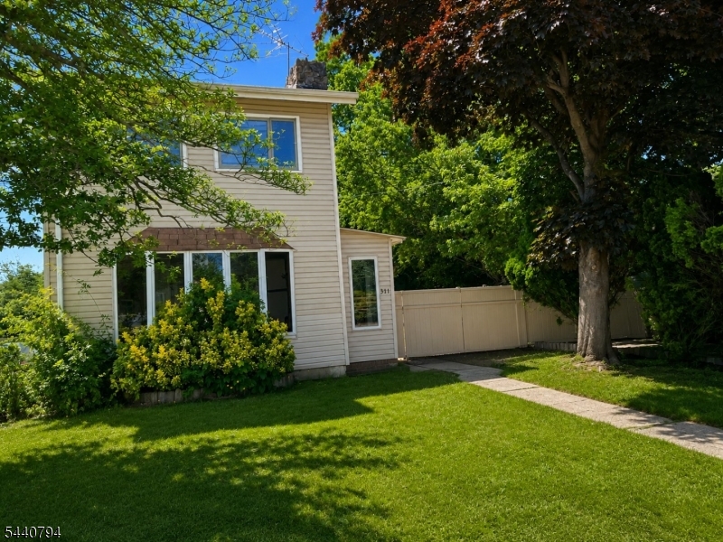 311 Prospect Ave Property Photo 1