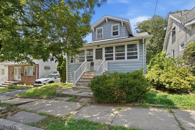 51 N 17th St Property Photo 1