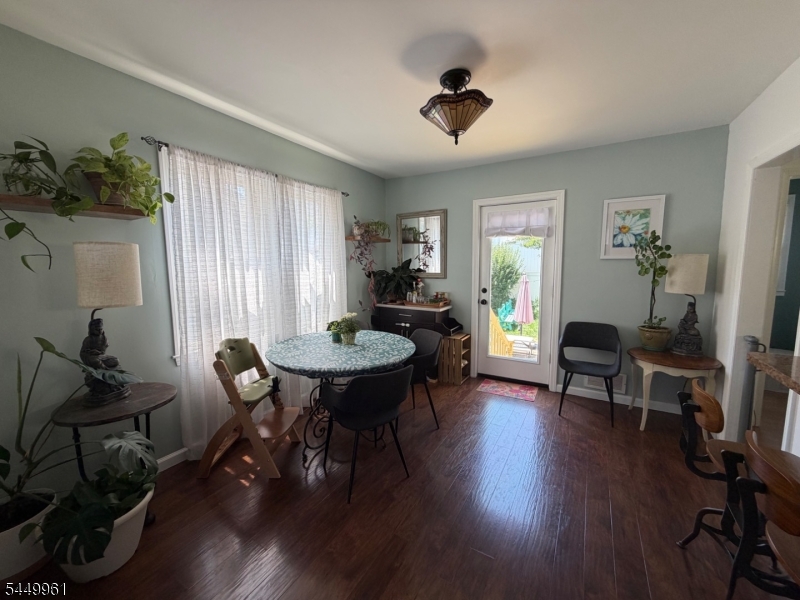 622 Lillian Ter Property Photo 13