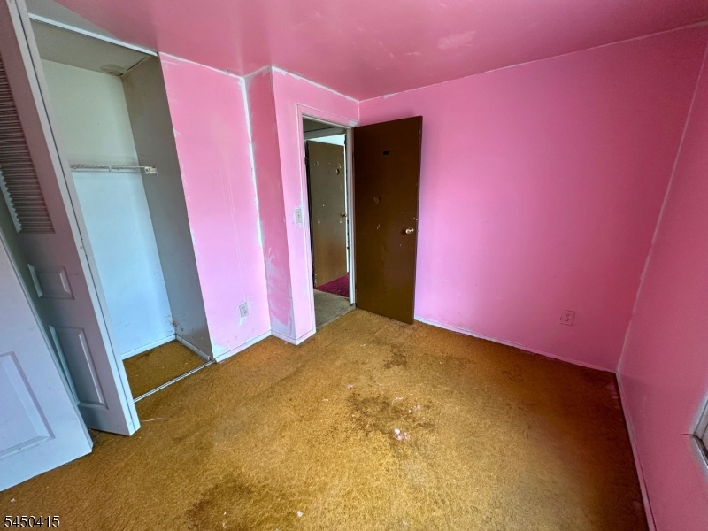 110 Pearl St Property Photo 15