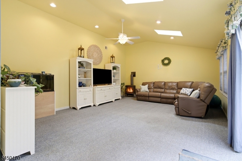 18 Markwood Dr Property Photo 14