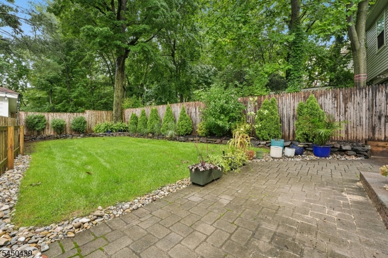 14 Byrne Rd Property Photo 28