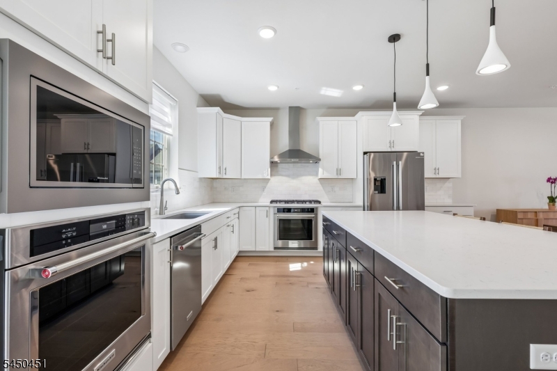 1 Periwinkle Ln Property Photo 2