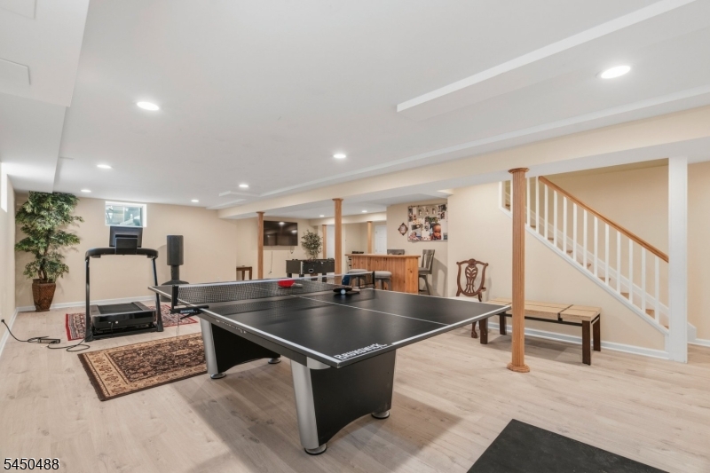 20 Greenbriar Ct Property Photo 16