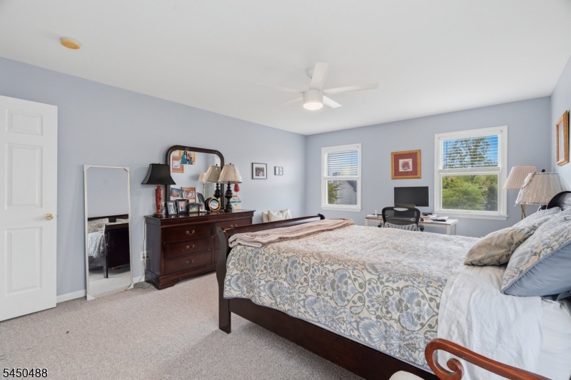 20 Greenbriar Ct Property Photo 25