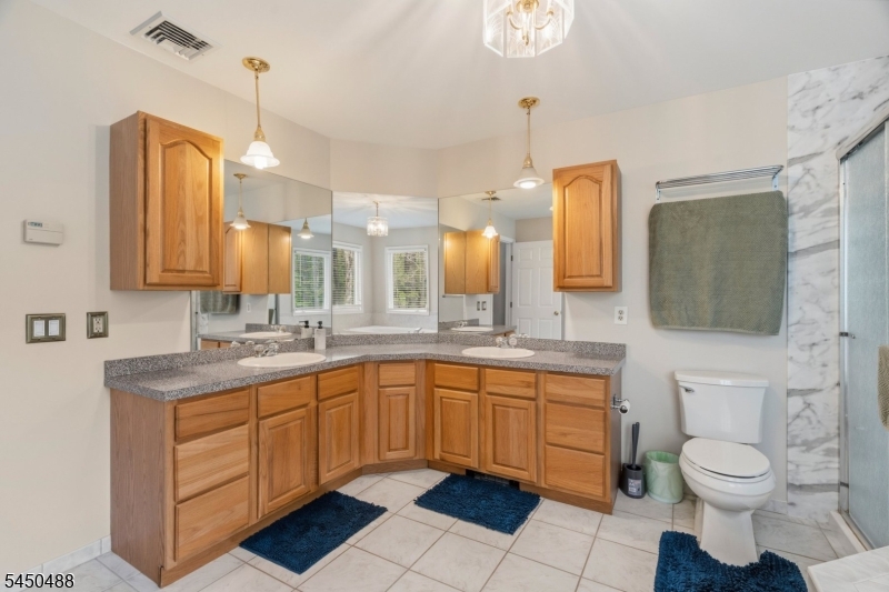 20 Greenbriar Ct Property Photo 29