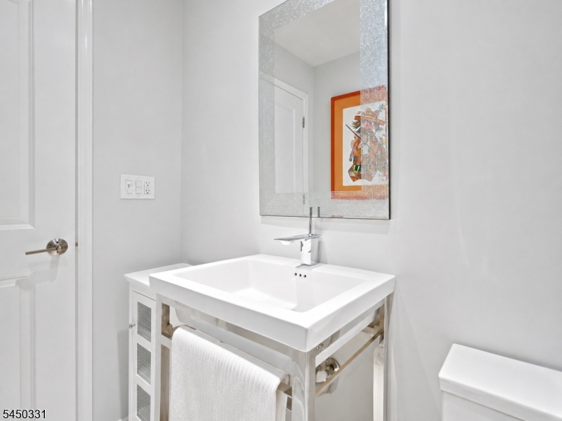 35 Mercier Pl Property Photo 26
