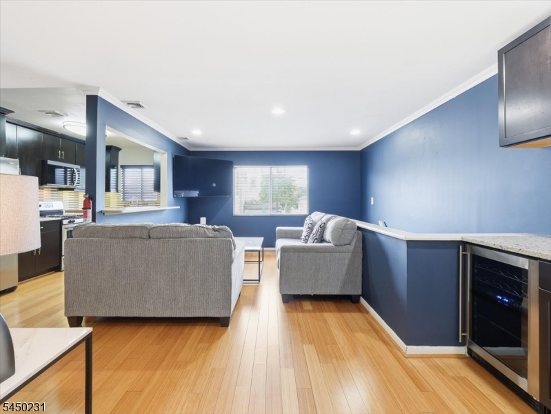 10 Cross St 5 5 Property Photo 3