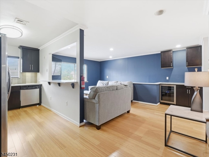 10 Cross St 5 5 Property Photo 6