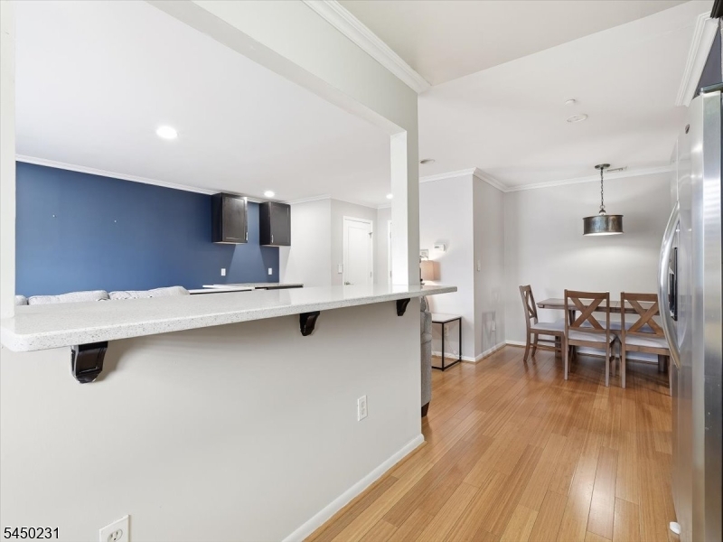 10 Cross St 5 5 Property Photo 9