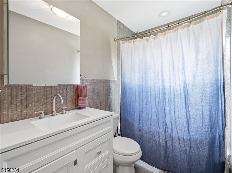 10 Cross St 5 5 Property Photo 19