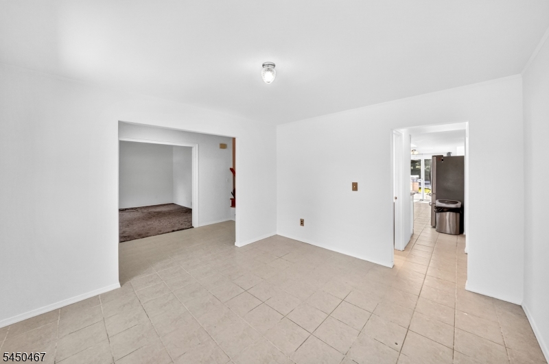15 Harper Rd Property Photo 15