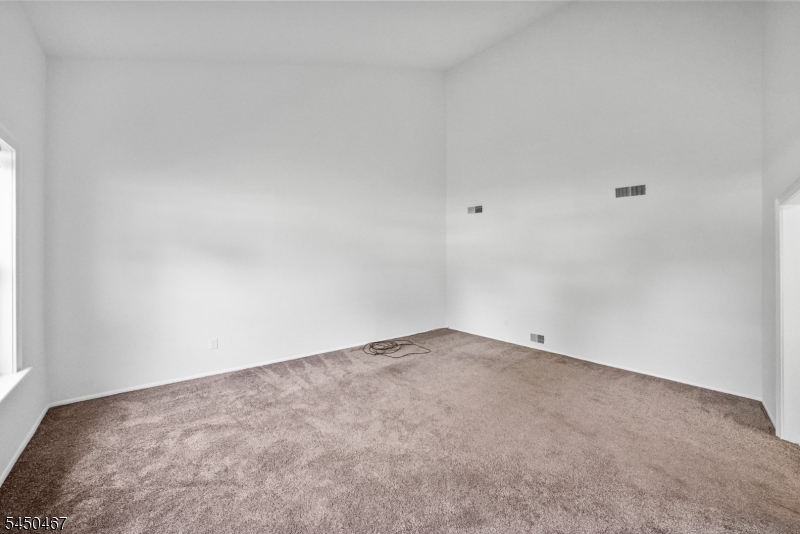 15 Harper Rd Property Photo 22