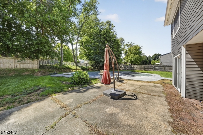 15 Harper Rd Property Photo 43