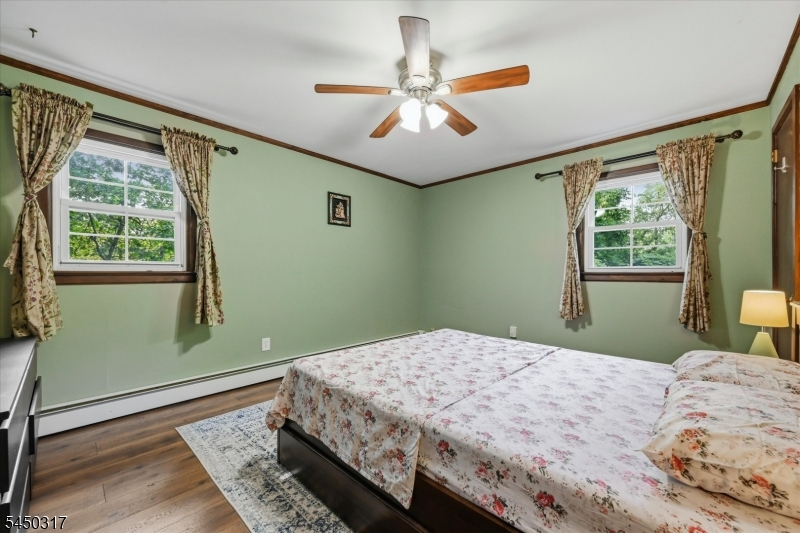 2 Oak Dr Property Photo 15