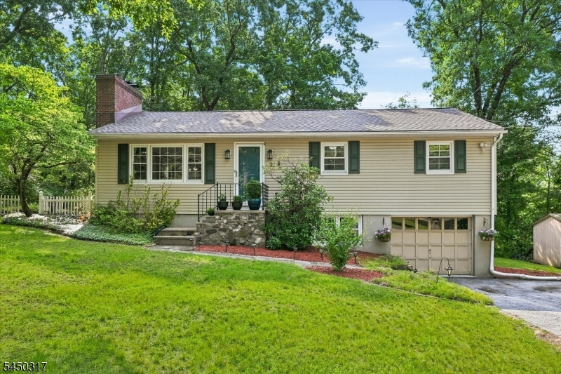 2 Oak Dr Property Photo 37