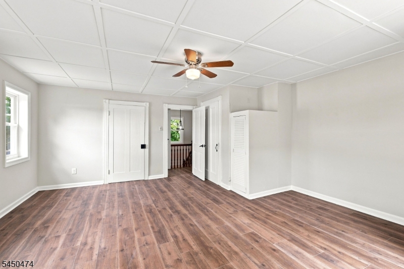 31 N Main St Property Photo 24
