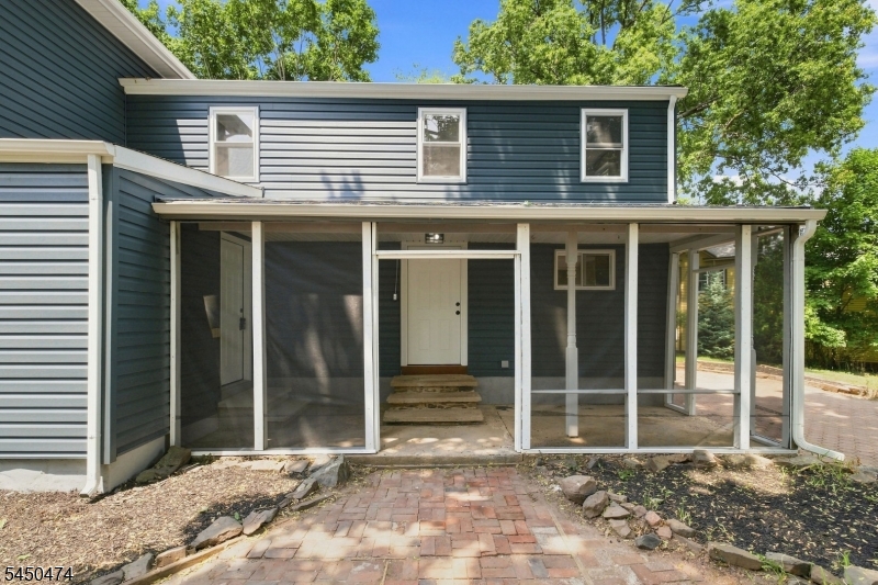 31 N Main St Property Photo 36