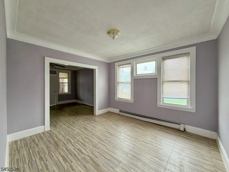 231 Myrtle Ave Property Photo 11