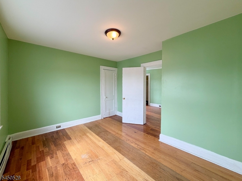 231 Myrtle Ave Property Photo 29