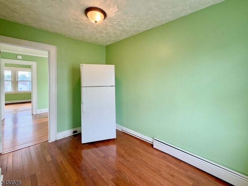 231 Myrtle Ave Property Photo 34