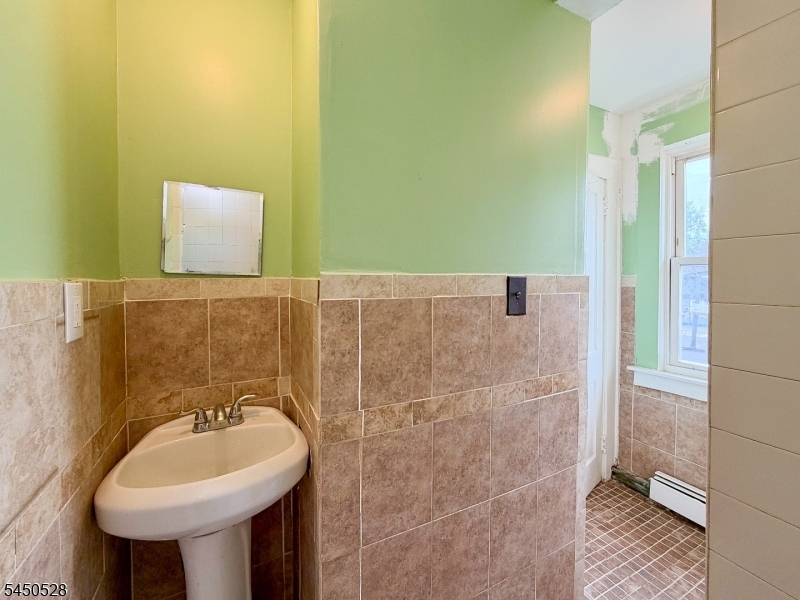 231 Myrtle Ave Property Photo 38