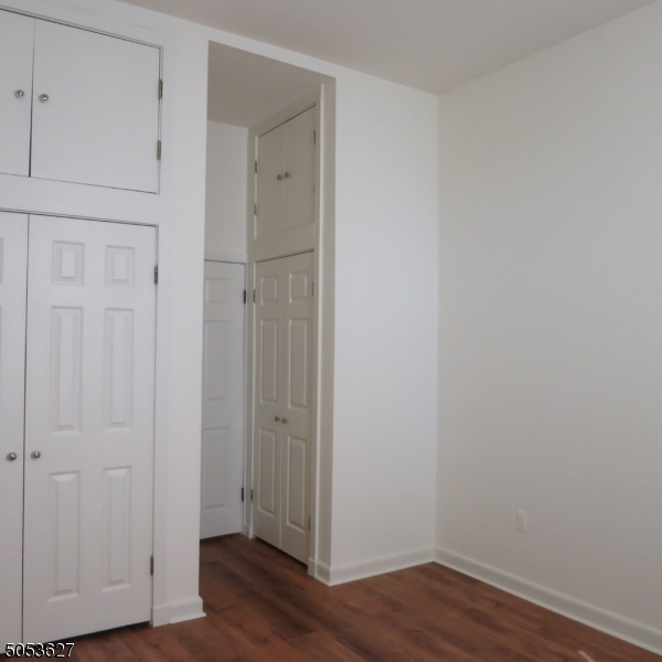 519 Trinity Pl 1bs Property Photo 14