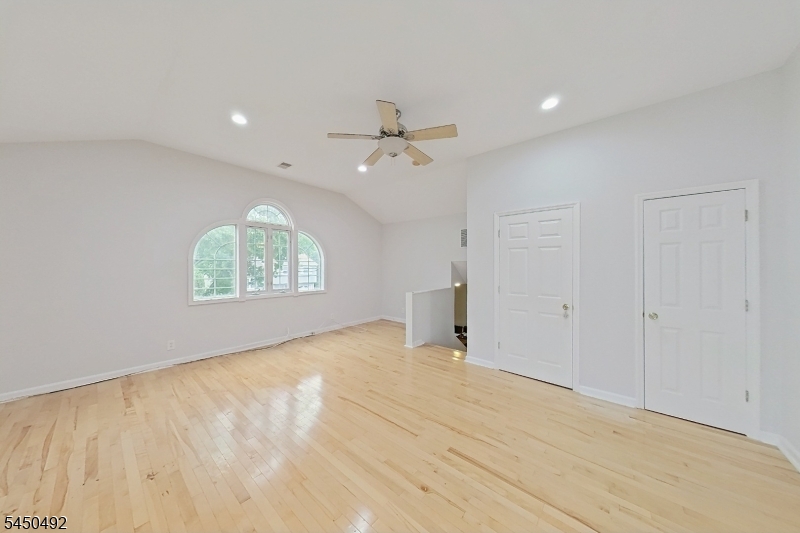 56 Eaton Pl Property Photo 36