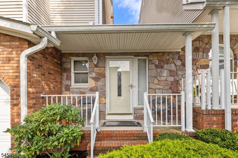 675 Raritan Rd 6 Property Photo 2