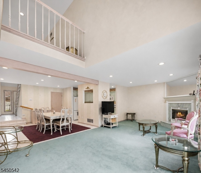 675 Raritan Rd 6 Property Photo 5