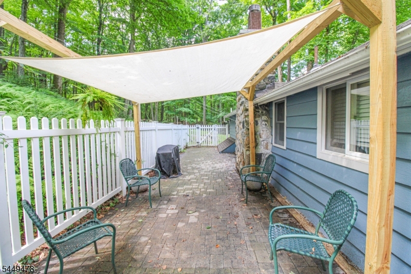 171 Glenside Trl Property Photo 4