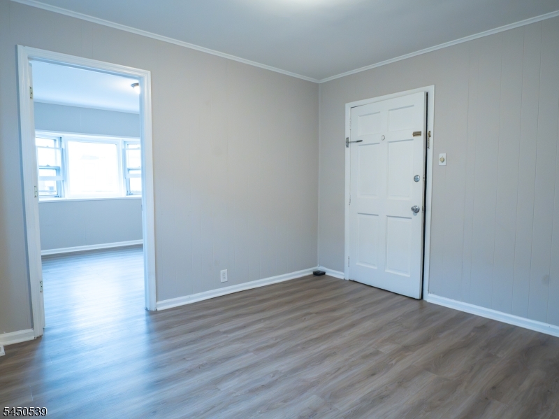 213 Amity St 3 Property Photo 12