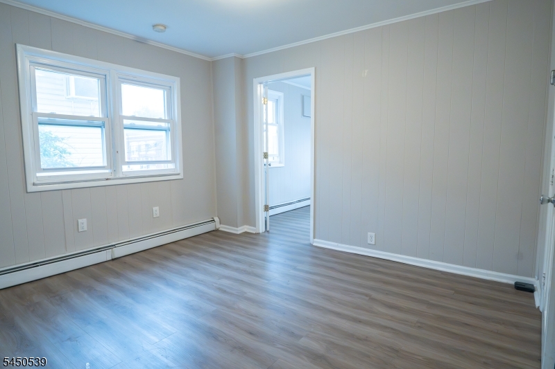 213 Amity St 3 Property Photo 13