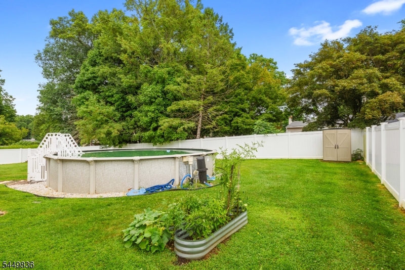 72 Weldon Rd Property Photo 25
