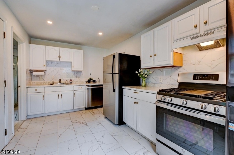 87 Doty Rd Property Photo 14