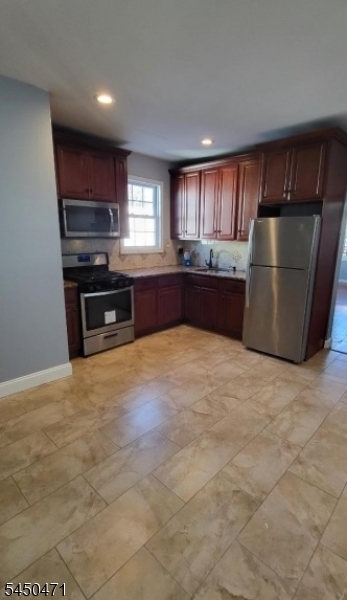 45 Highland Ave 2 Property Photo 6