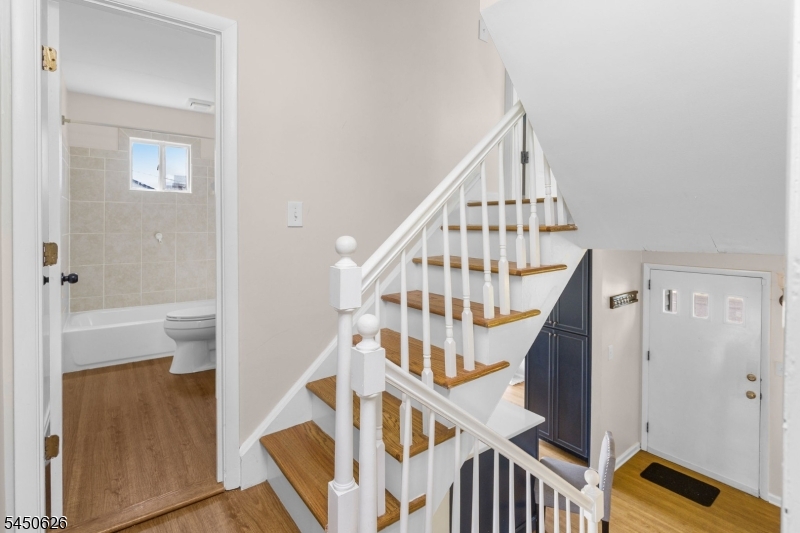 93 Elton Ave Property Photo 15