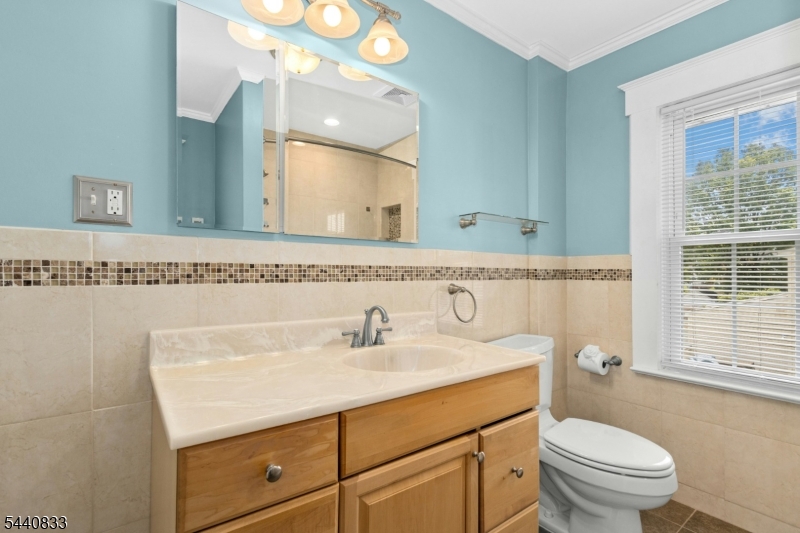 48 Mansion Ter Property Photo 21
