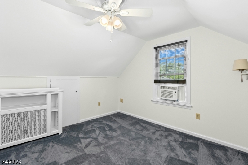48 Mansion Ter Property Photo 23