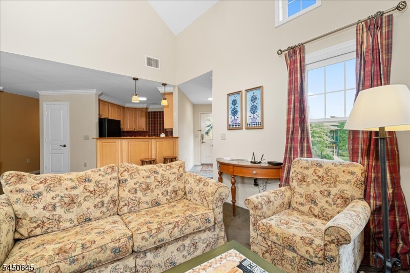8 Maple Cres Unit 21 21 Property Photo 6