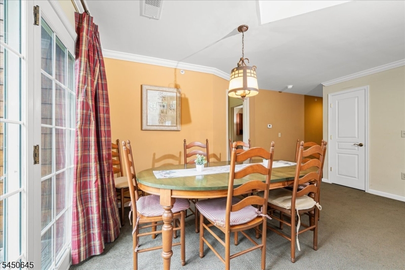 8 Maple Cres Unit 21 21 Property Photo 17
